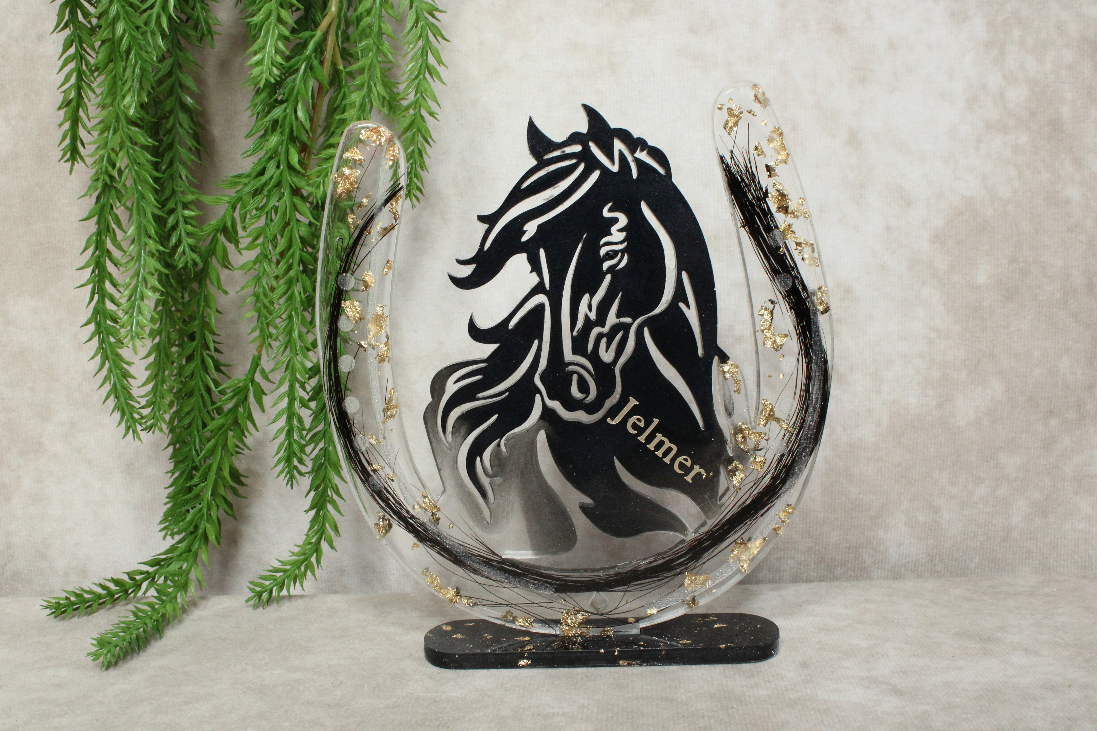 Epoxy hoefijzer met paarden hoofd