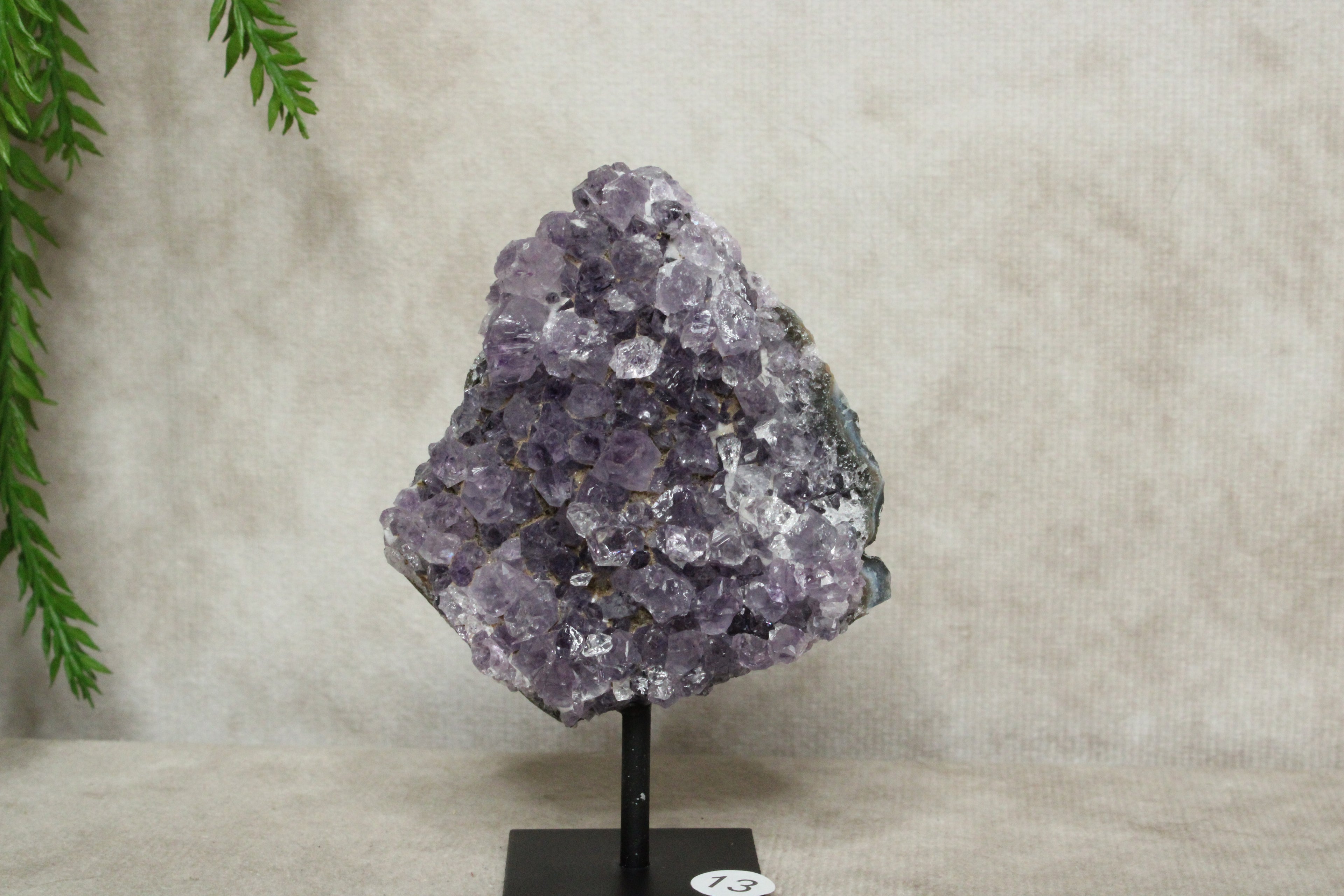 Amethist op standaard #13