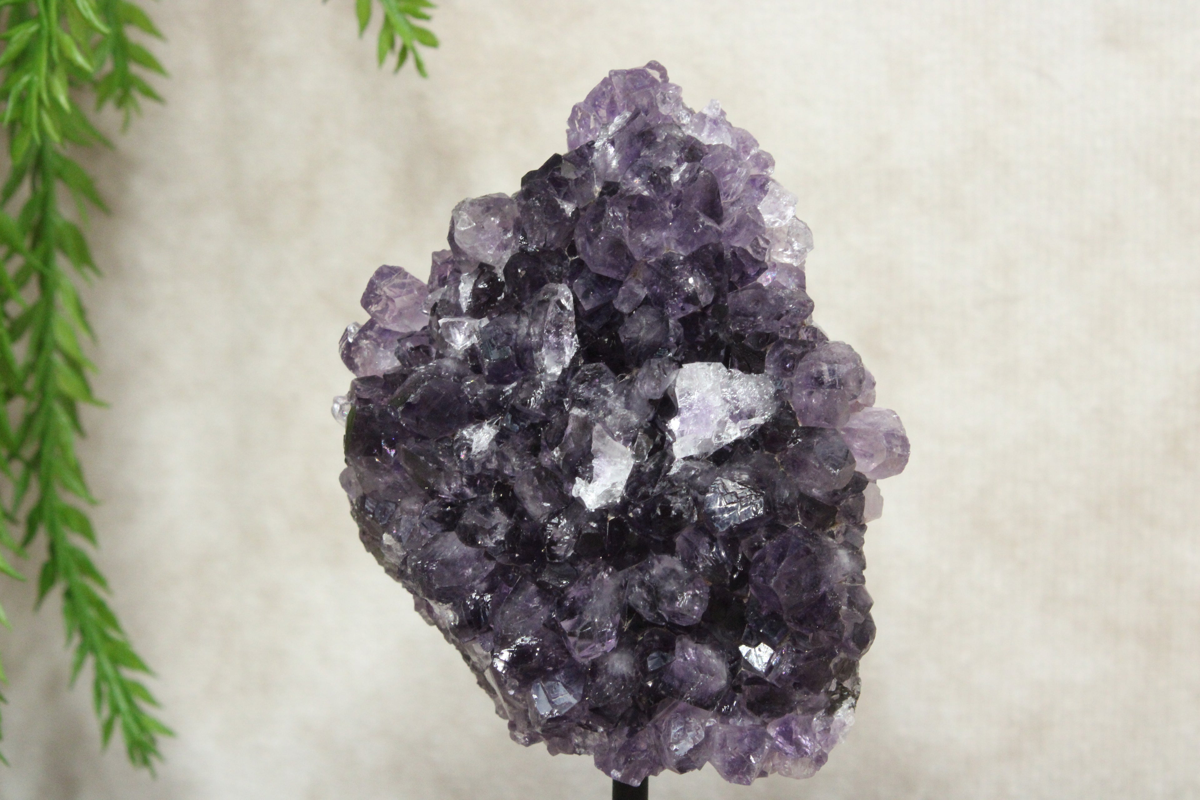 Amethist op standaard #16