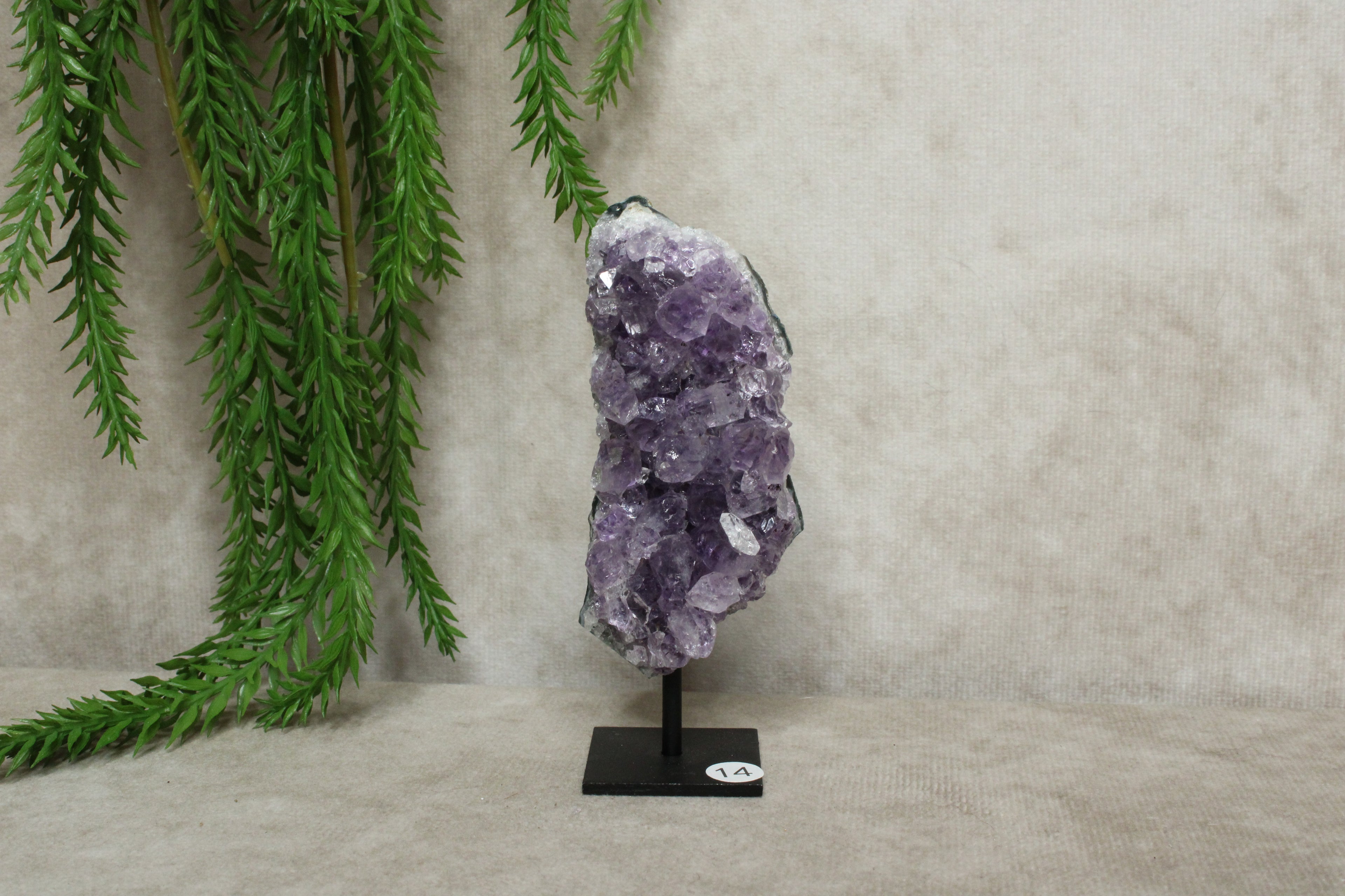 Amethist op standaard #14