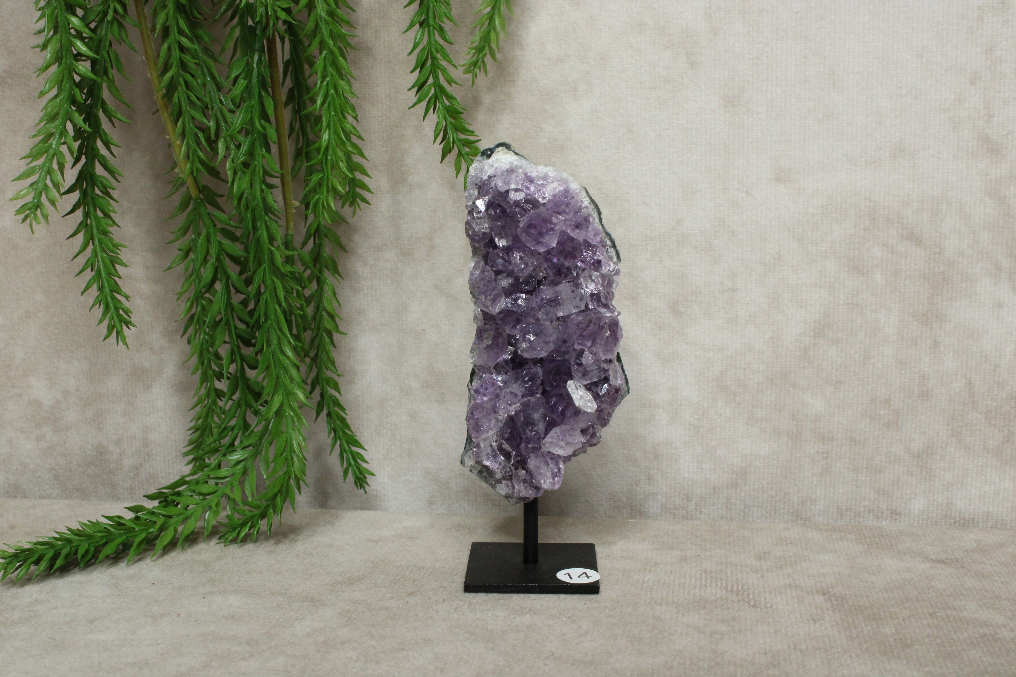 Amethist op standaard #14