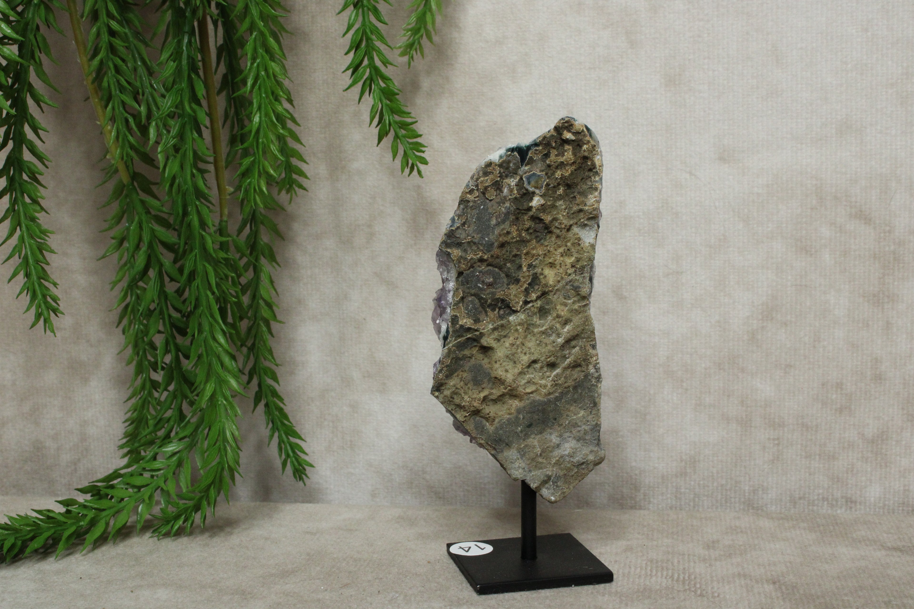 Amethist op standaard #14