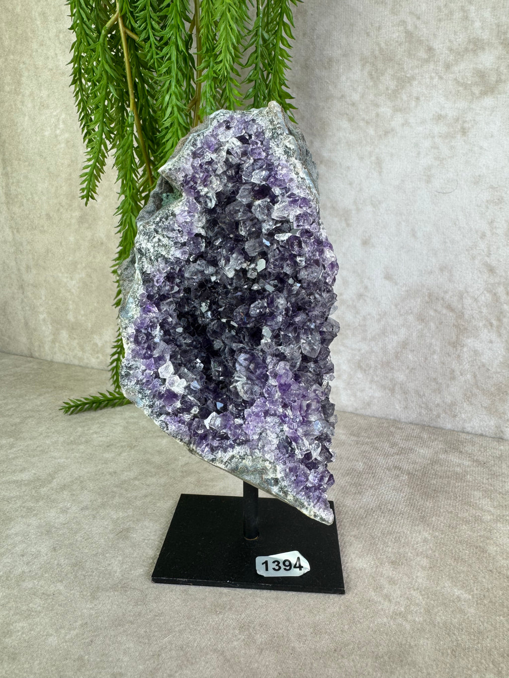 Amethist op standaard #1394