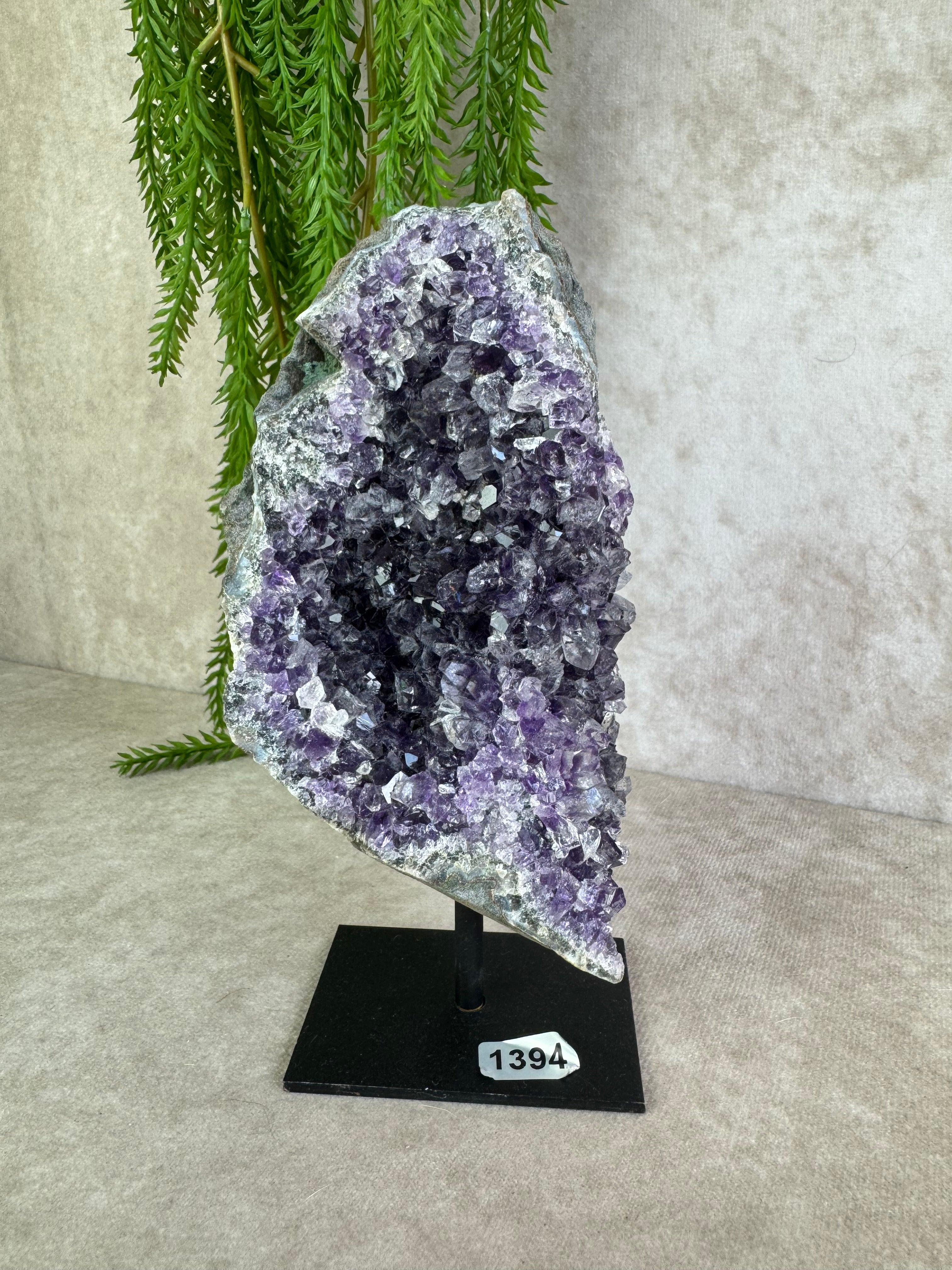 Amethist op standaard #1394