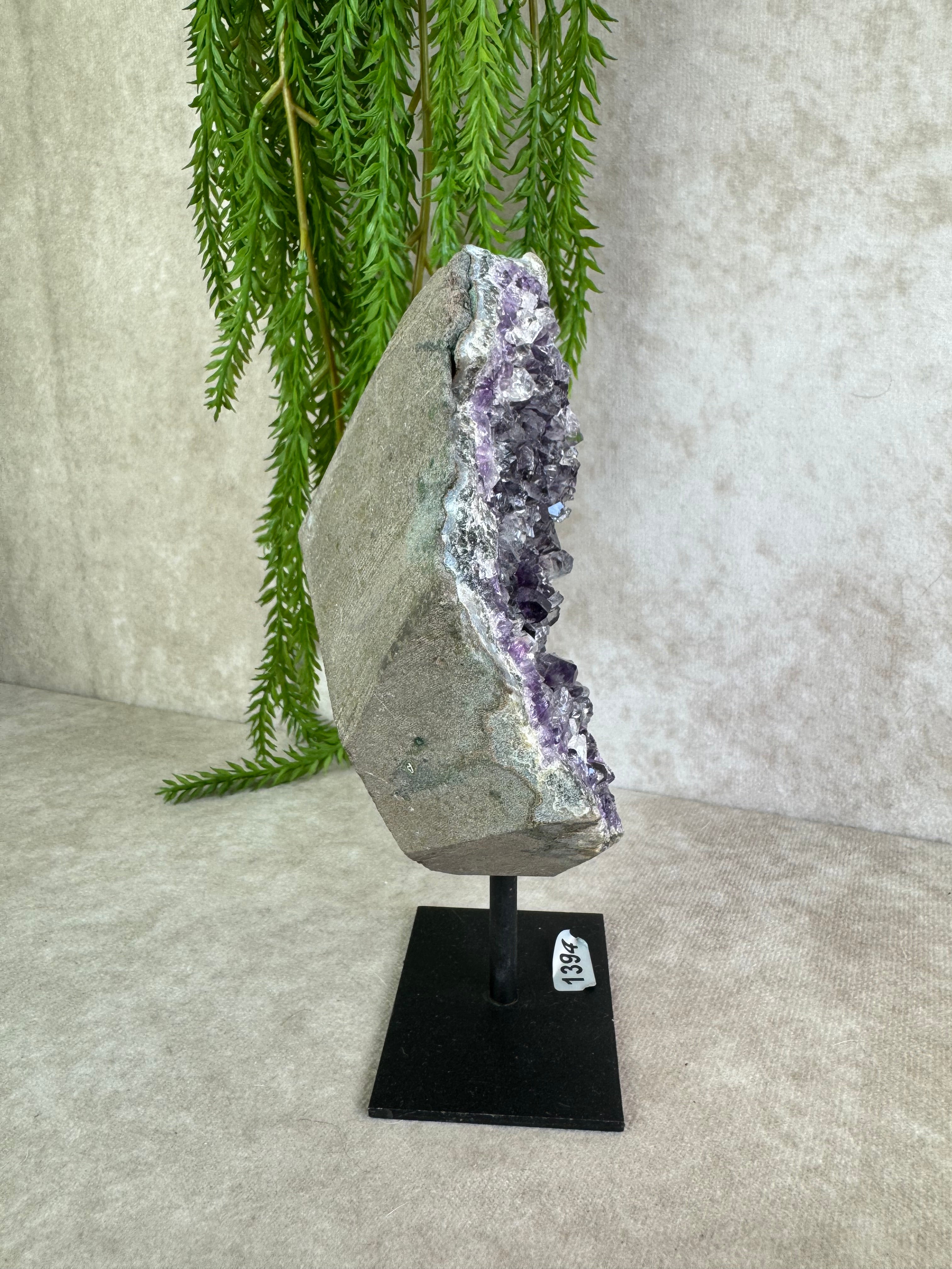 Amethist op standaard #1394