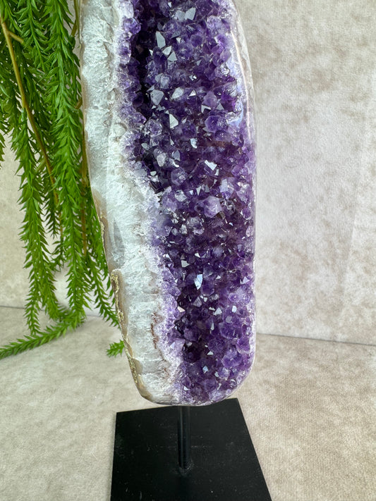 Amethist op standaard #0861