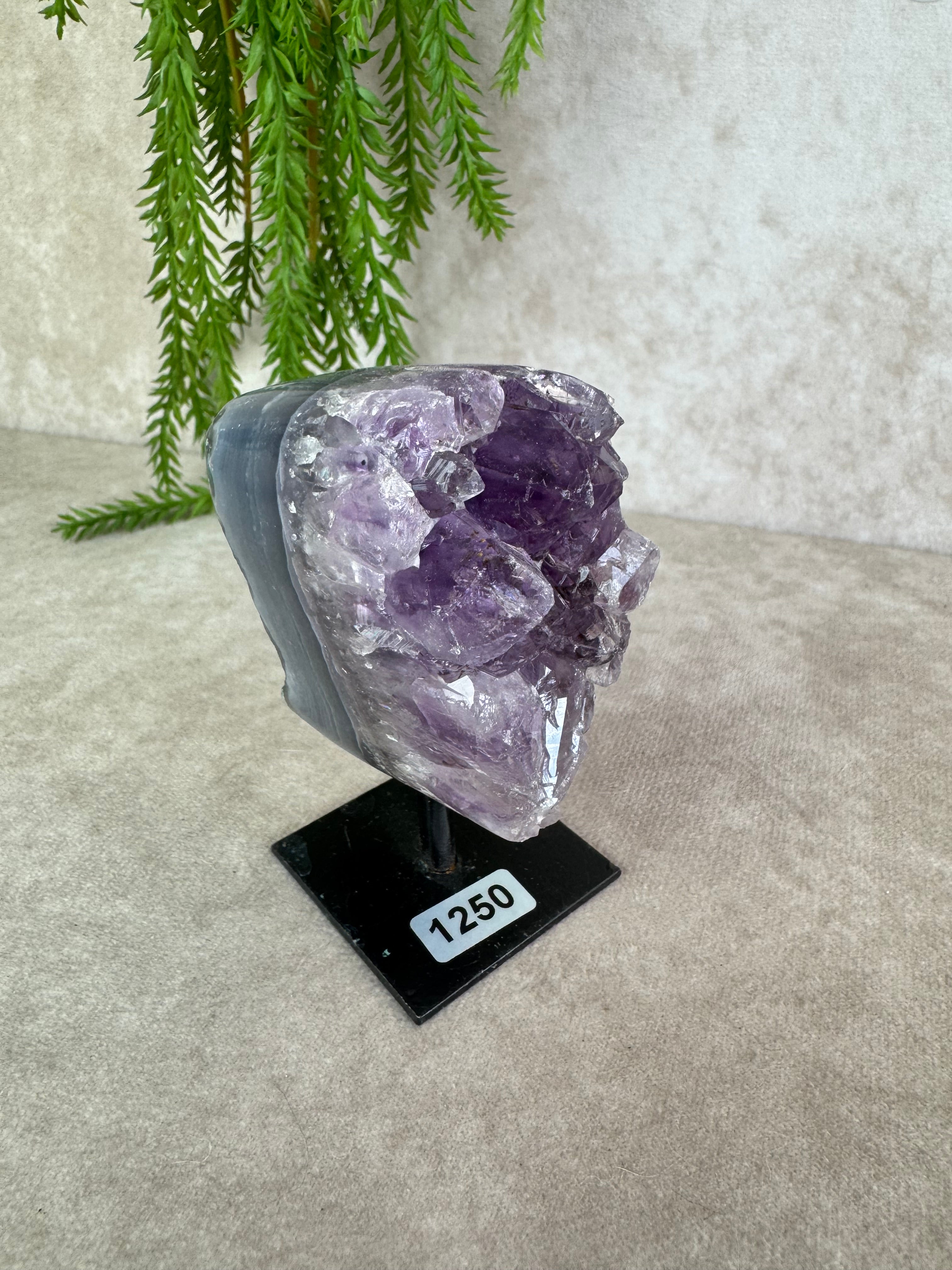 Amethist op standaard #1250