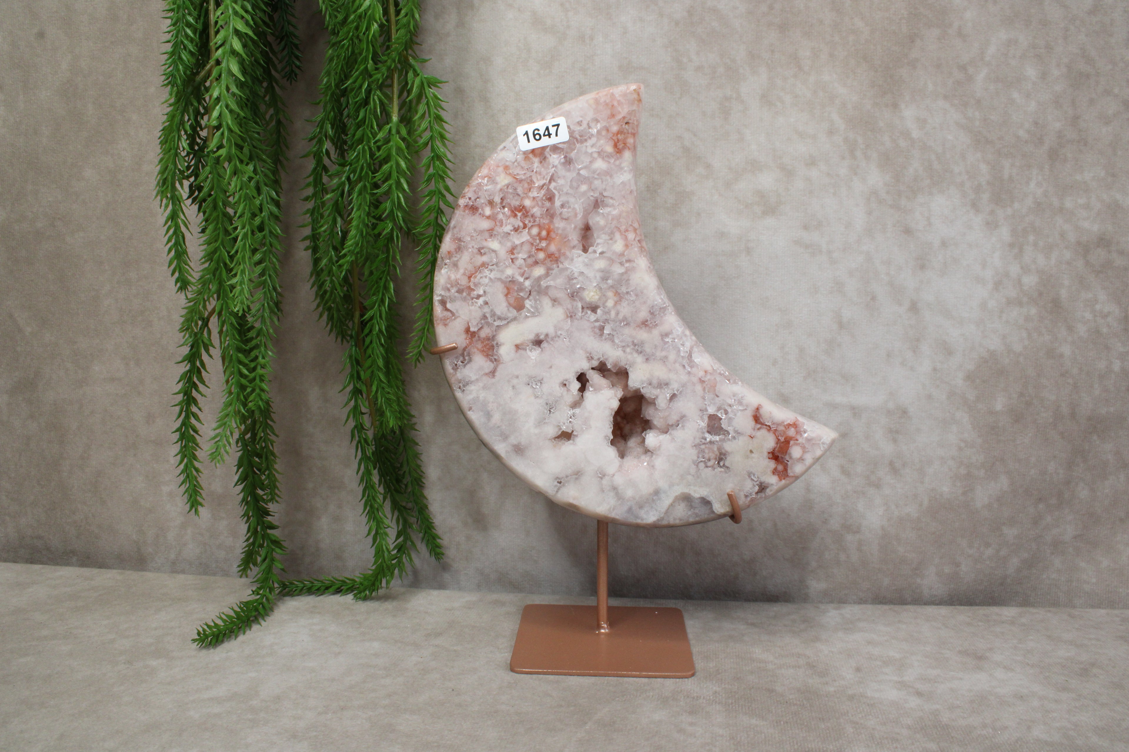 Roze amethist maan  #1647