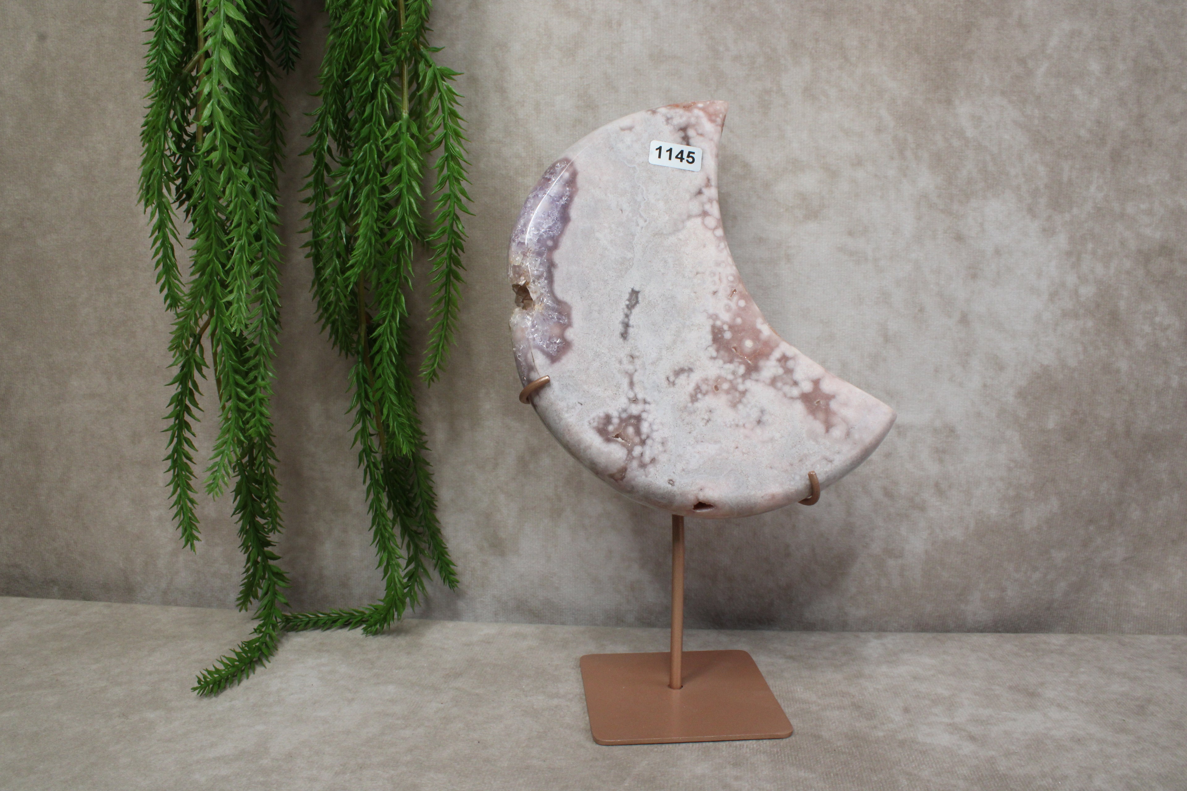 Roze amethist maan #1145