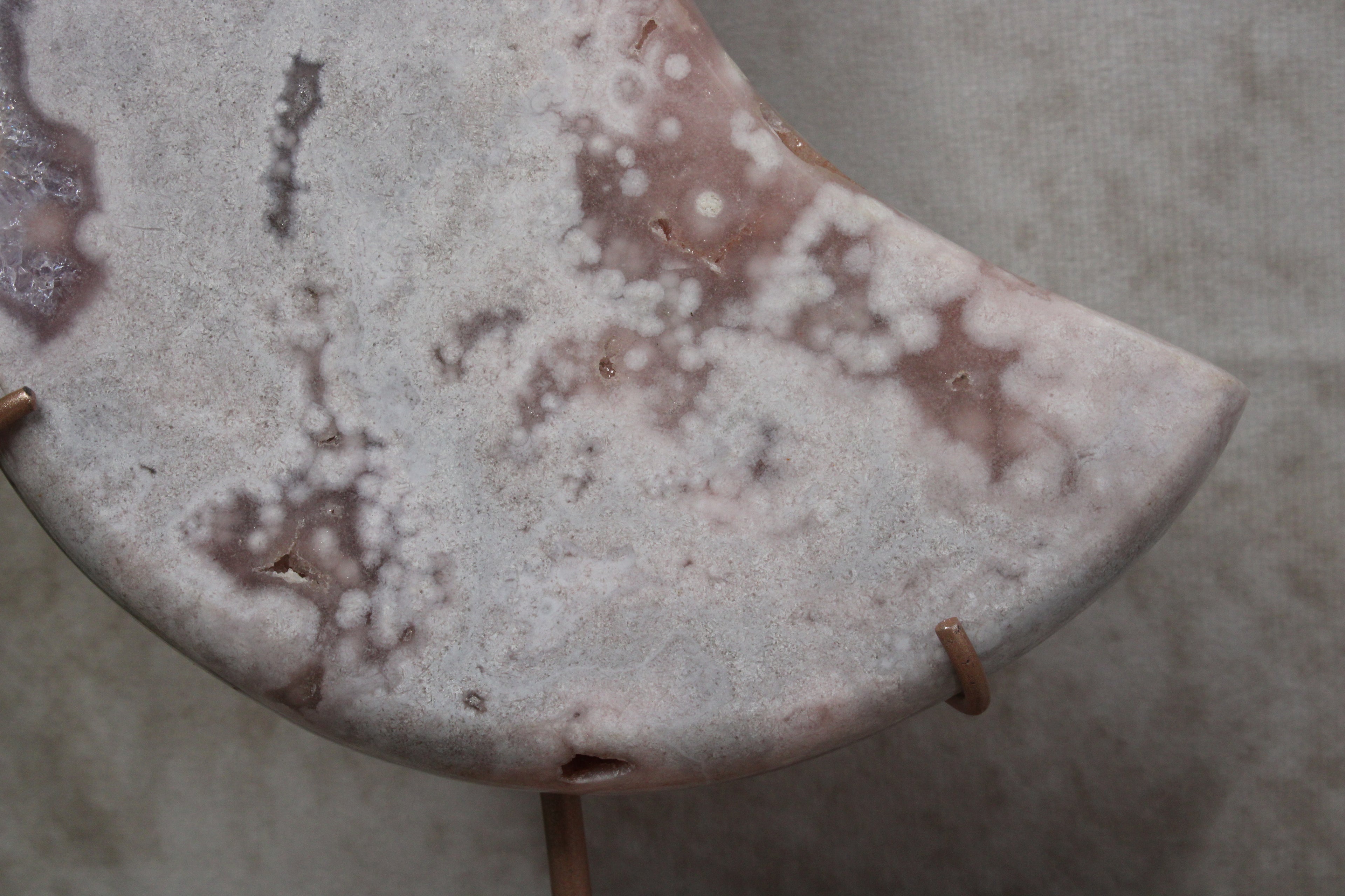 Roze amethist maan #1145