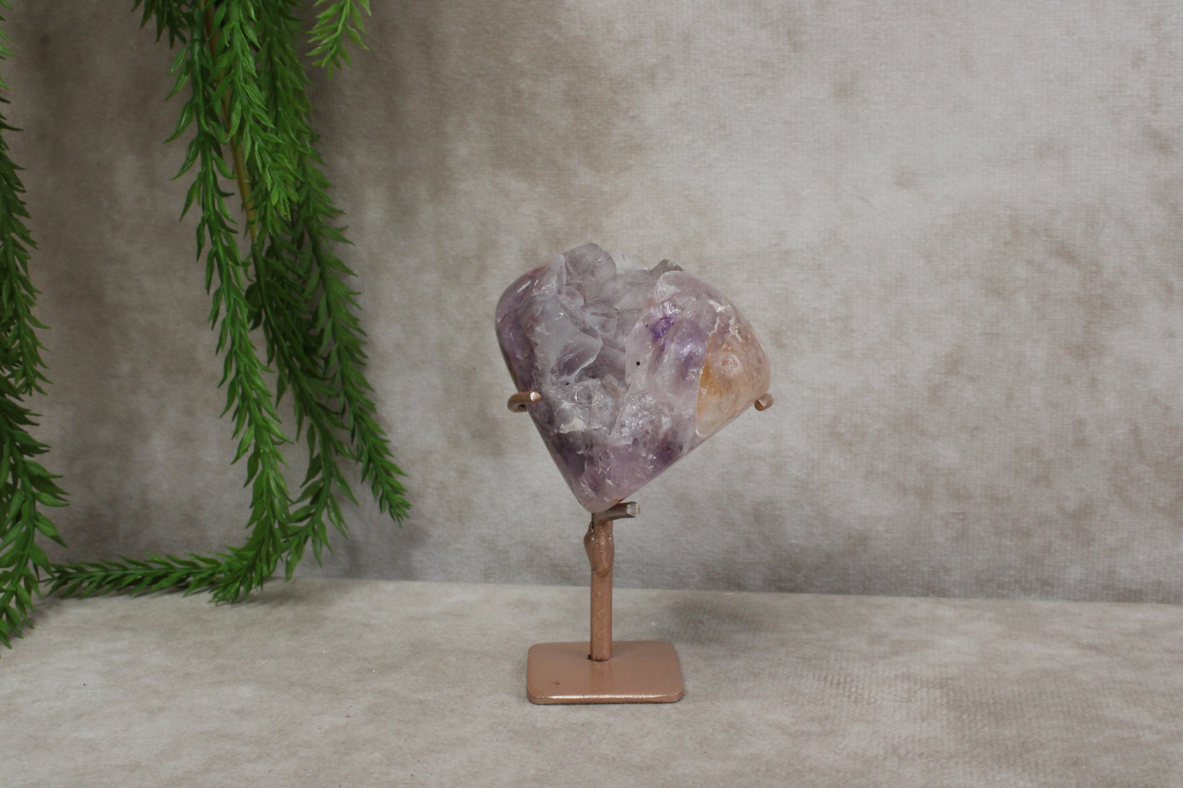 Roze amethist mini op standaard #1438