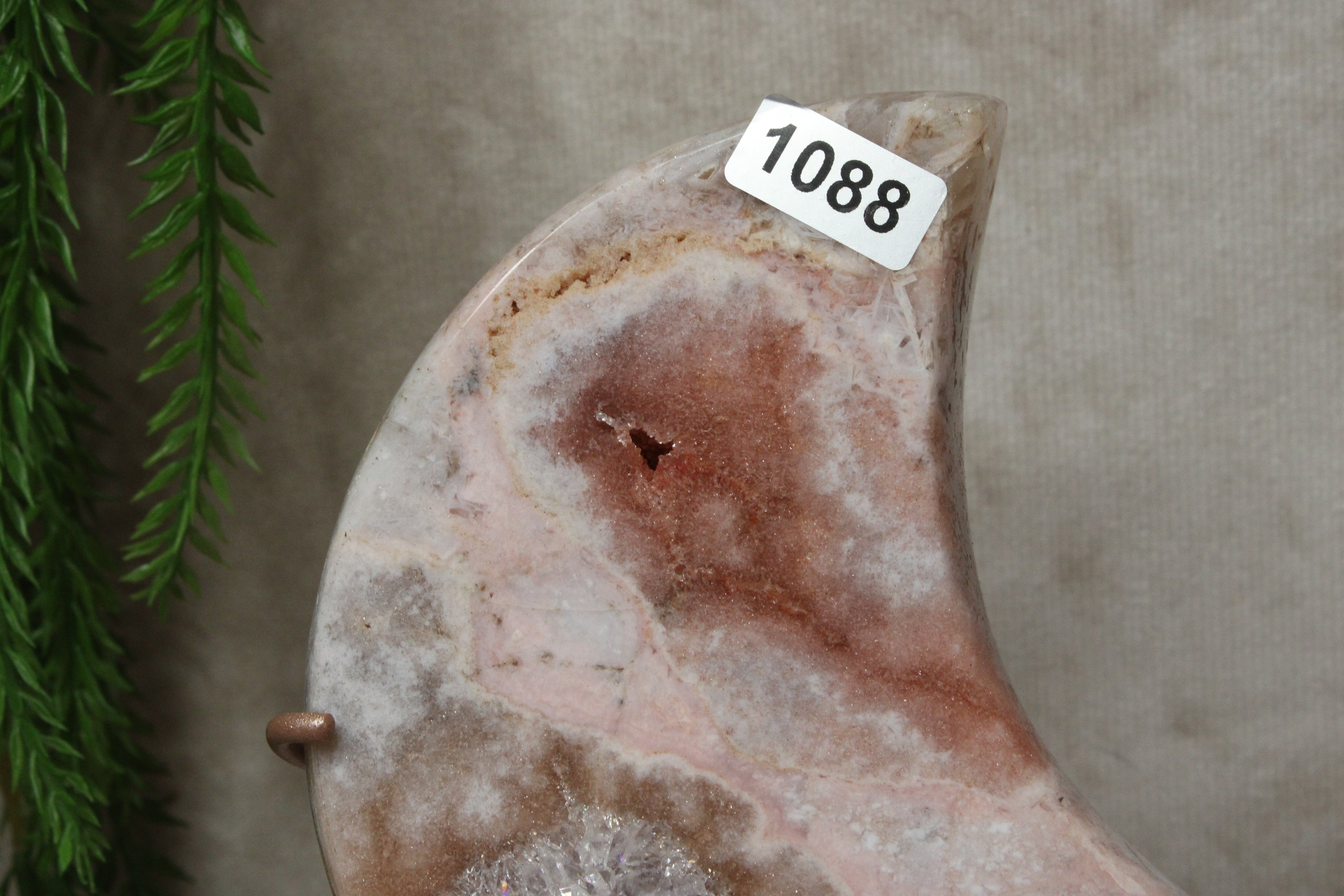 Roze amethist maan #1088