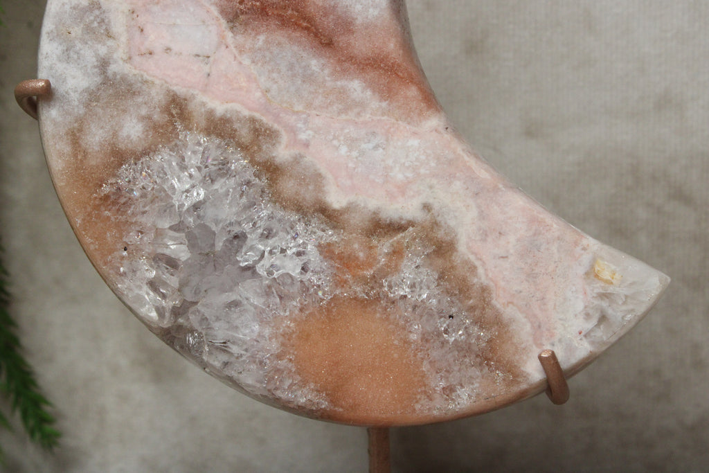 Roze amethist maan #1088