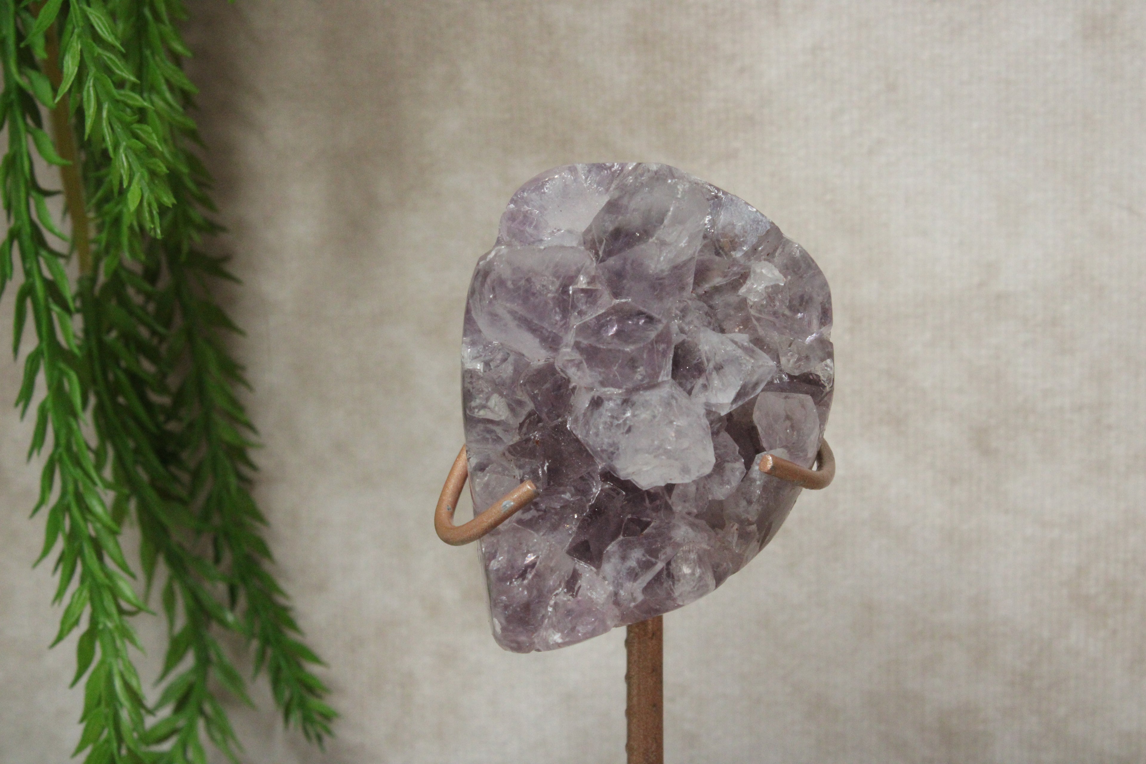 Roze amethist op standaard mini #1437