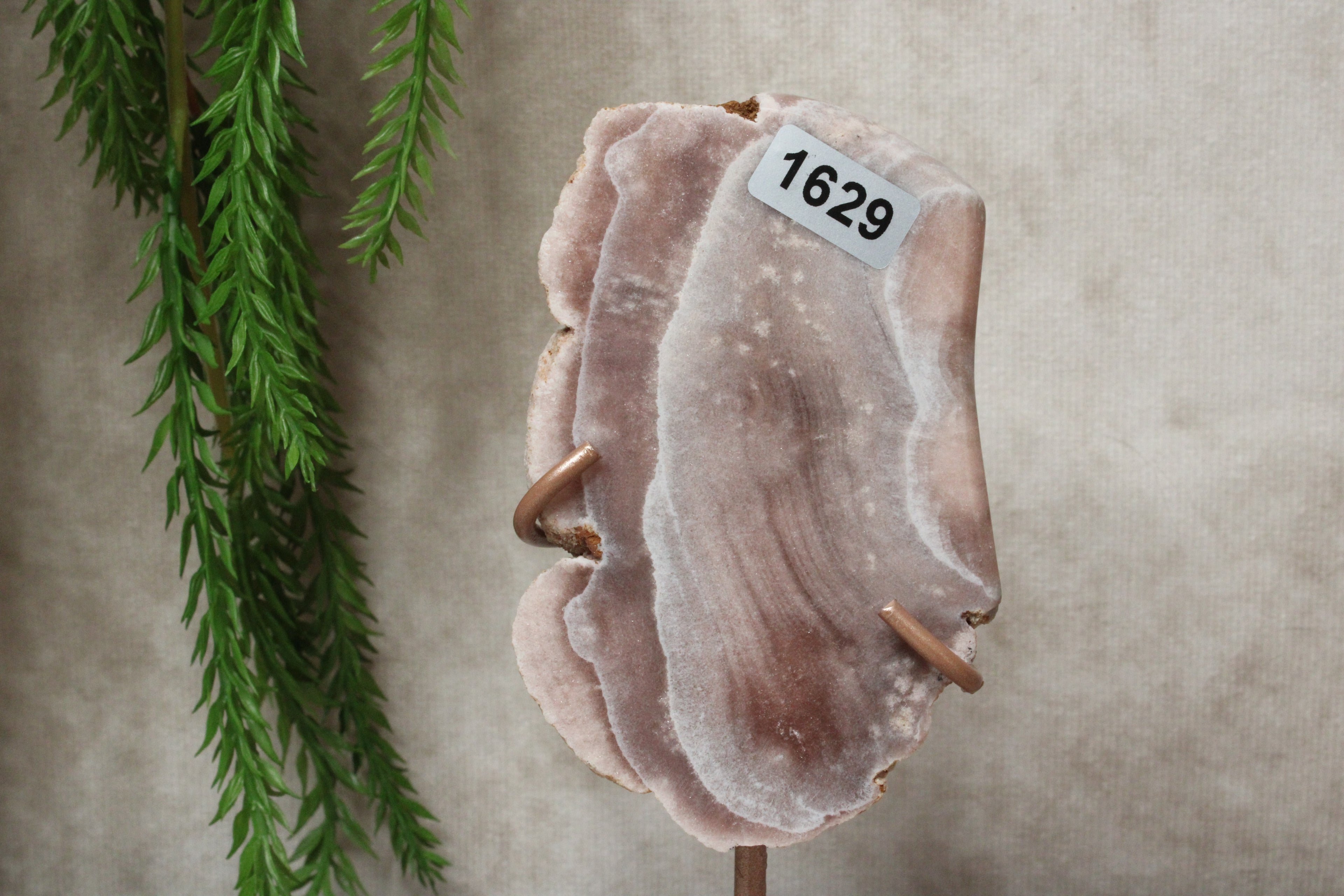 Roze amethist slab #1629