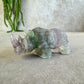 Neushoorn paars groen