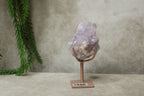 Roze amethist cluster op standaard #1660