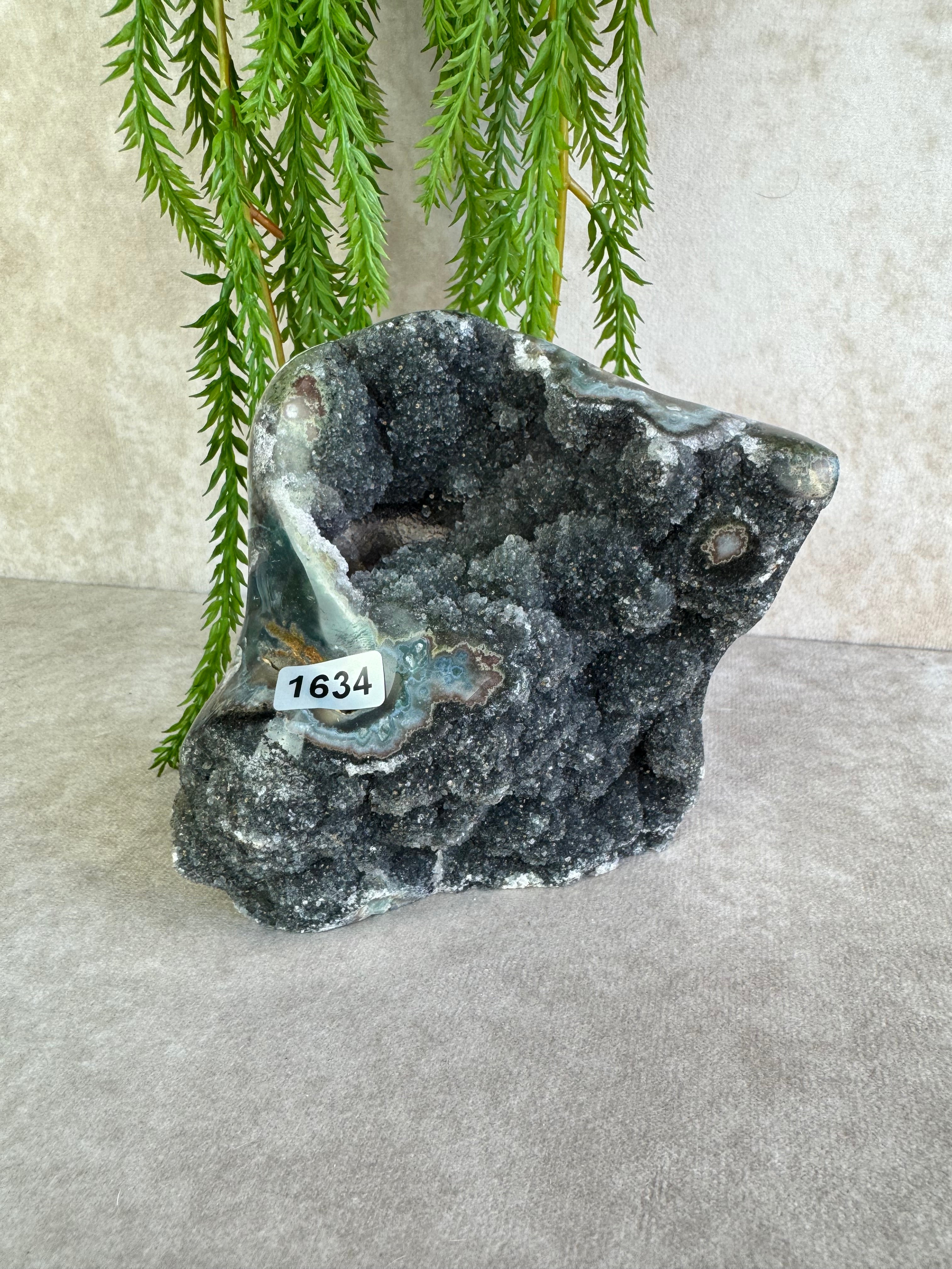 Black amethist #1634