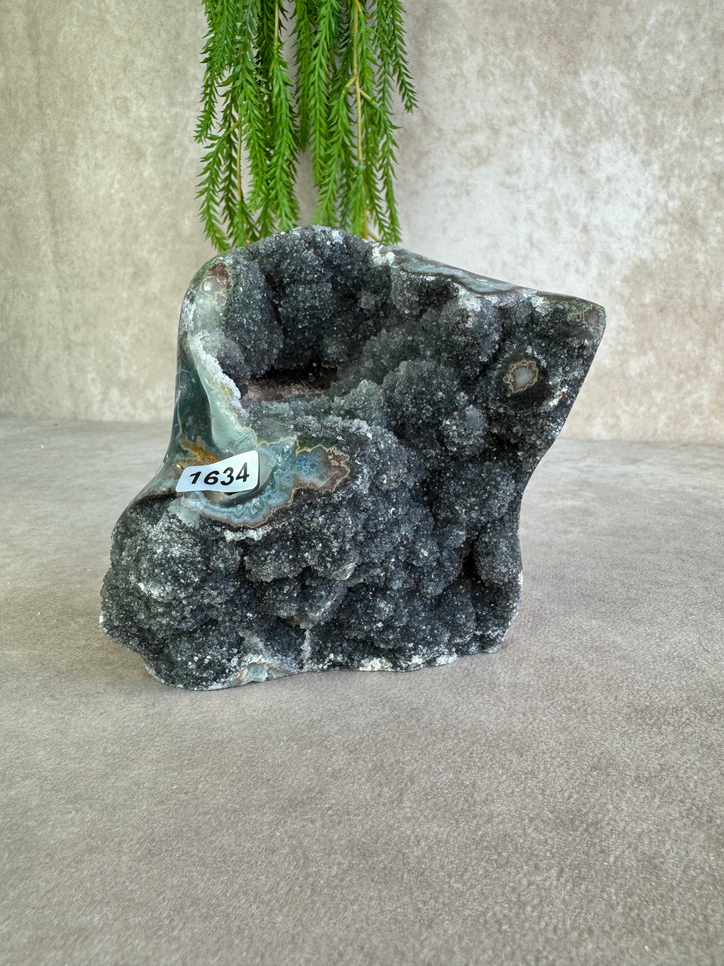 Black amethist #1634