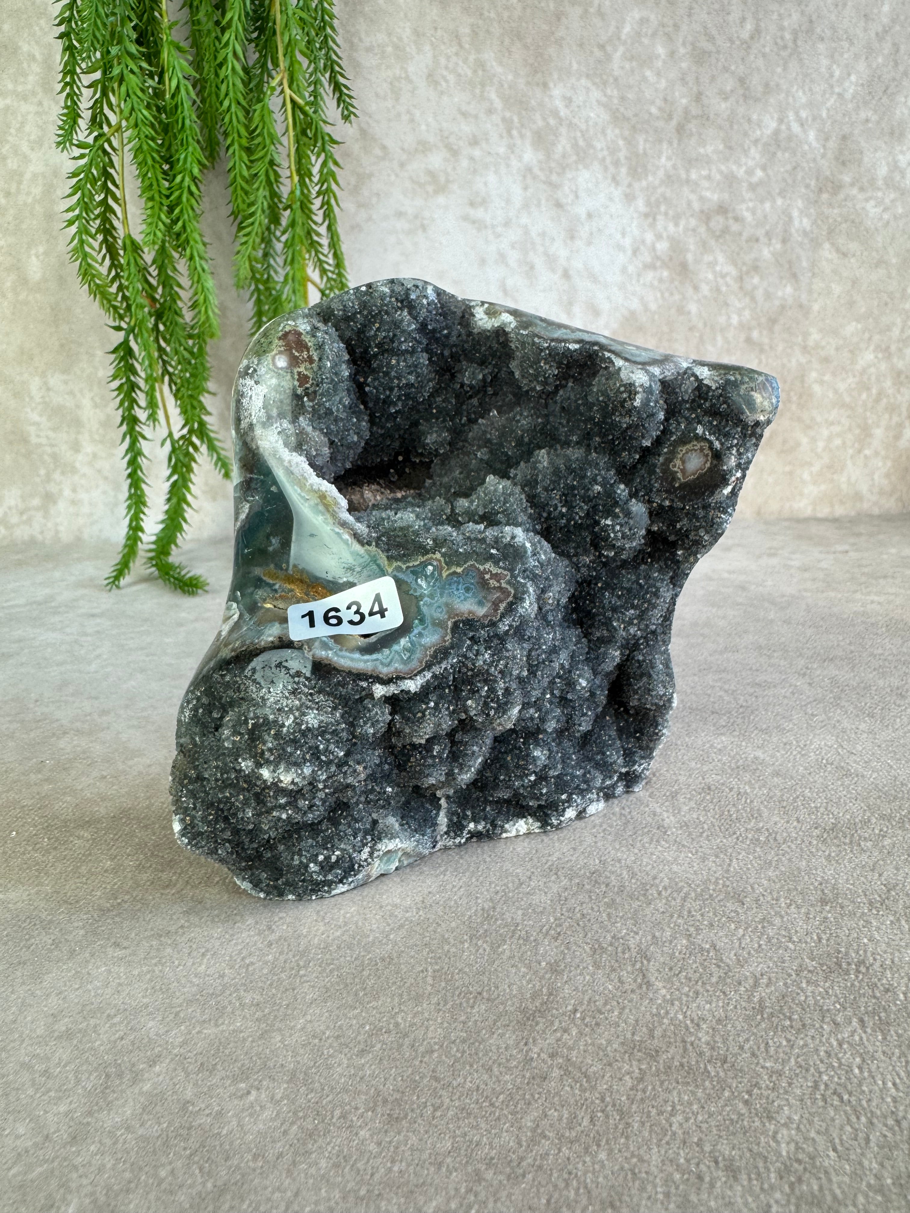 Black amethist #1634