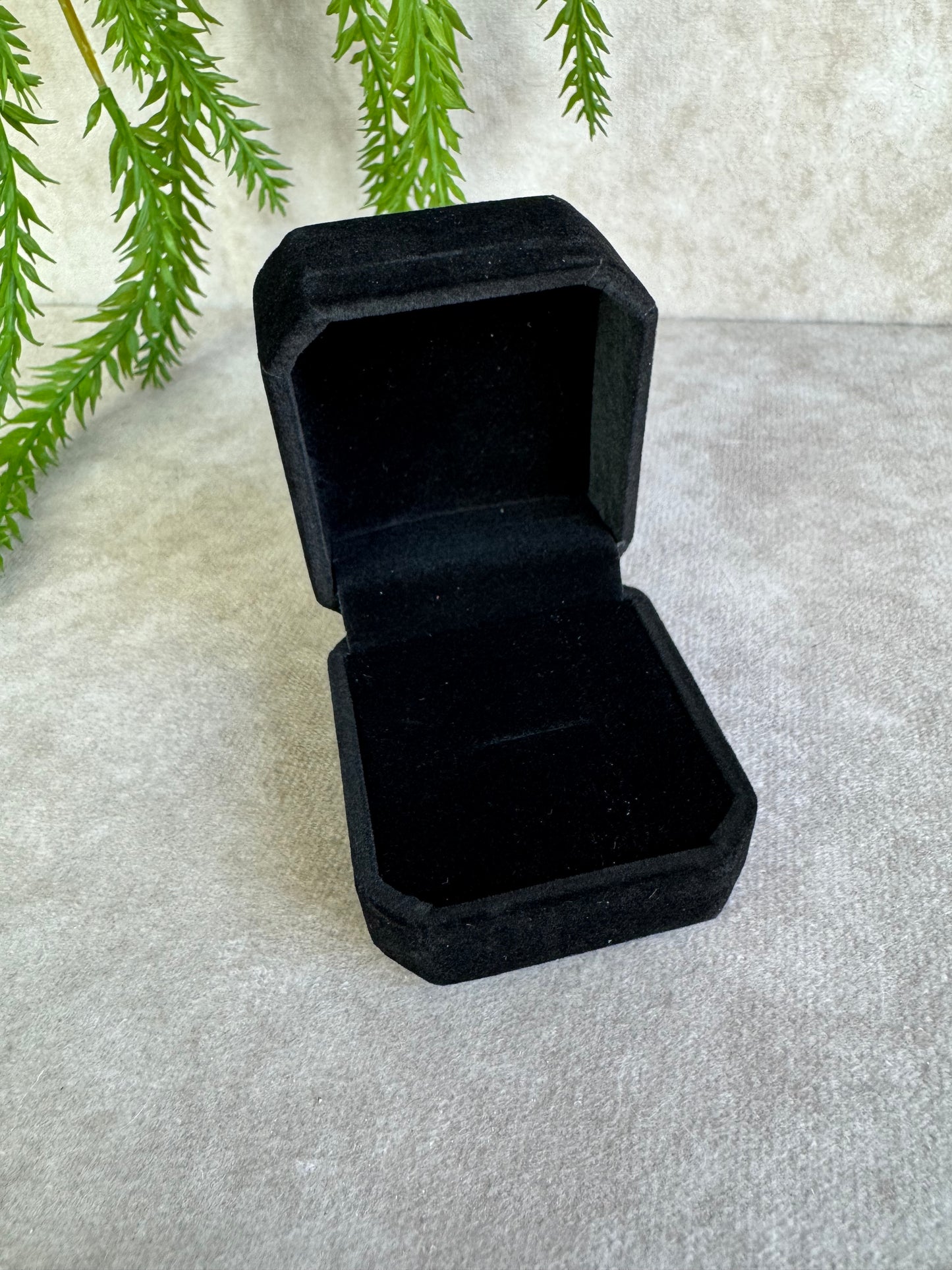 Ringen doosje zwart