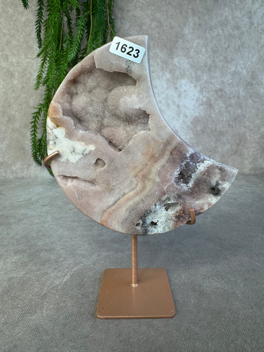 Roze amethist maan #1623