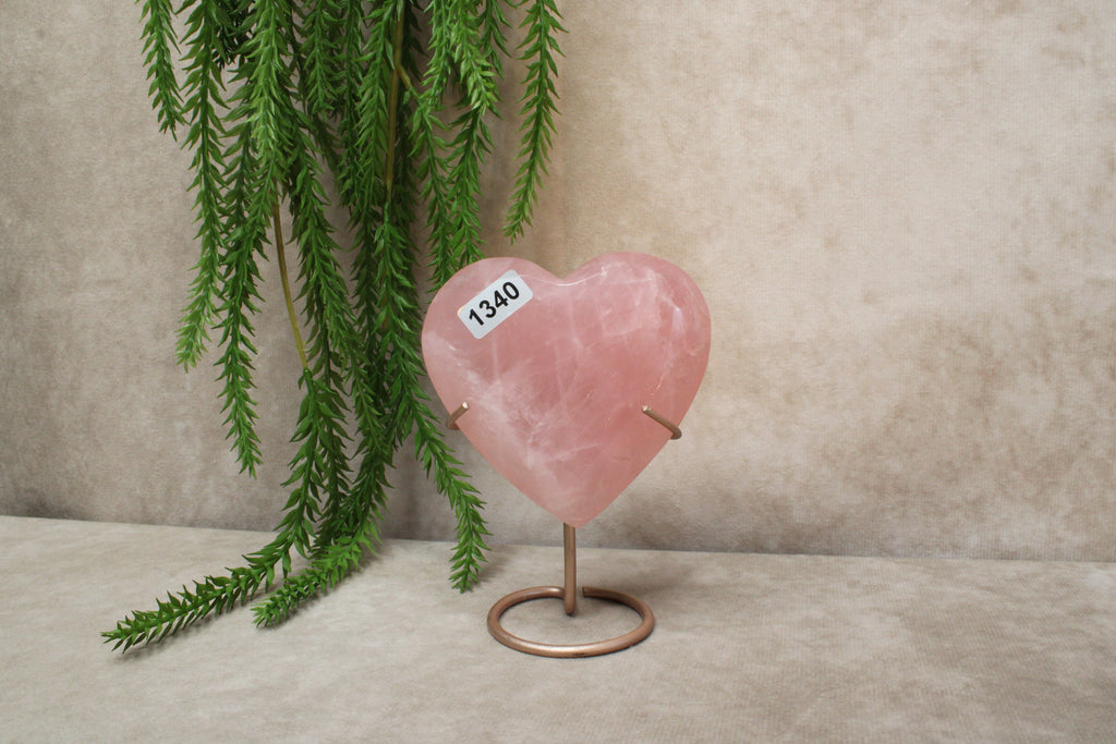 Rozenkwarts hart op standaard #1340