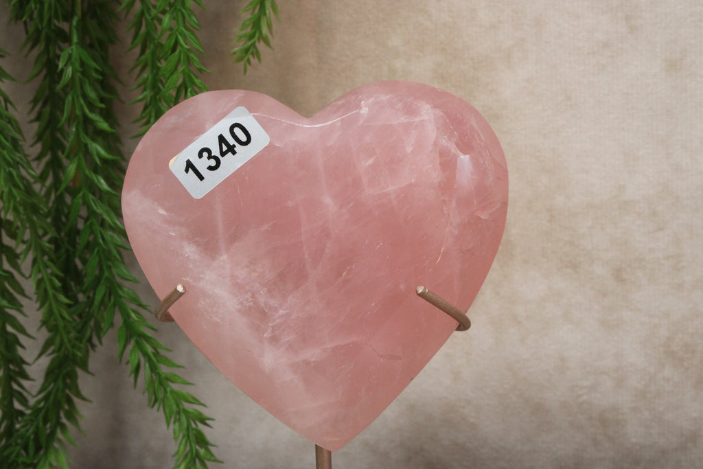 Rozenkwarts hart op standaard #1340
