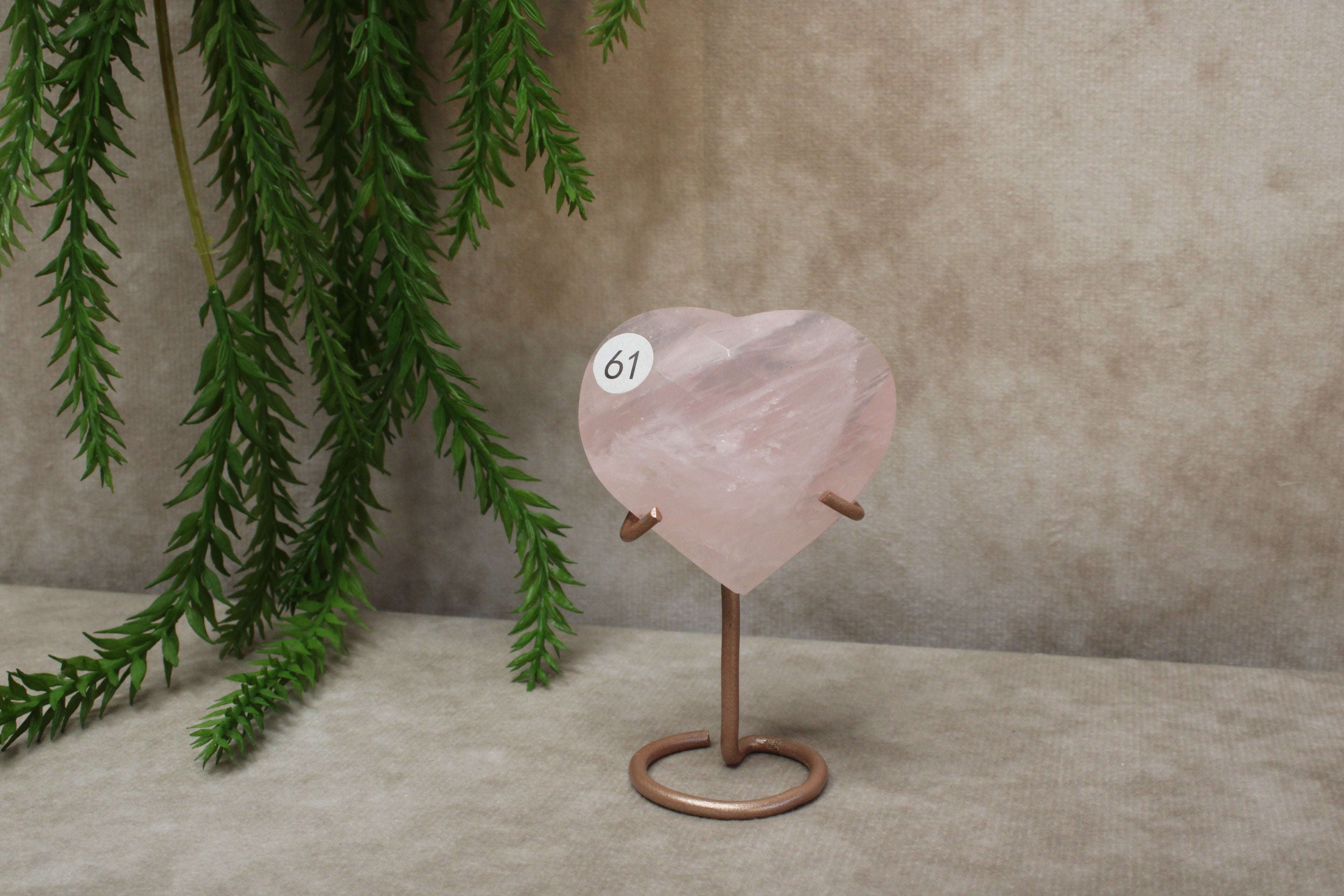 Rozenkwarts hartje op standaard #61