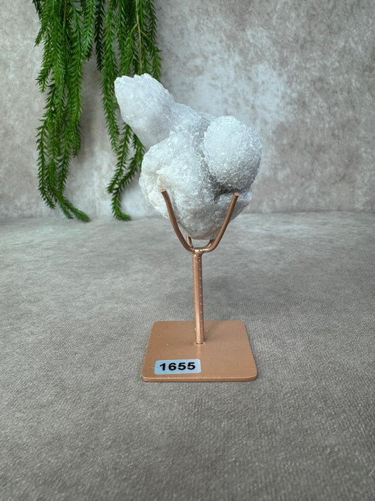 Roze amethist cluster op standaard #1655