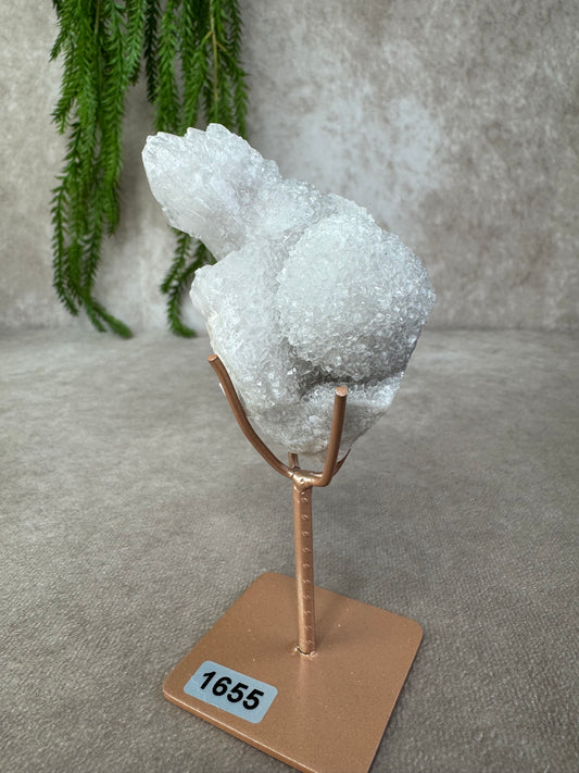 Roze amethist cluster op standaard #1655