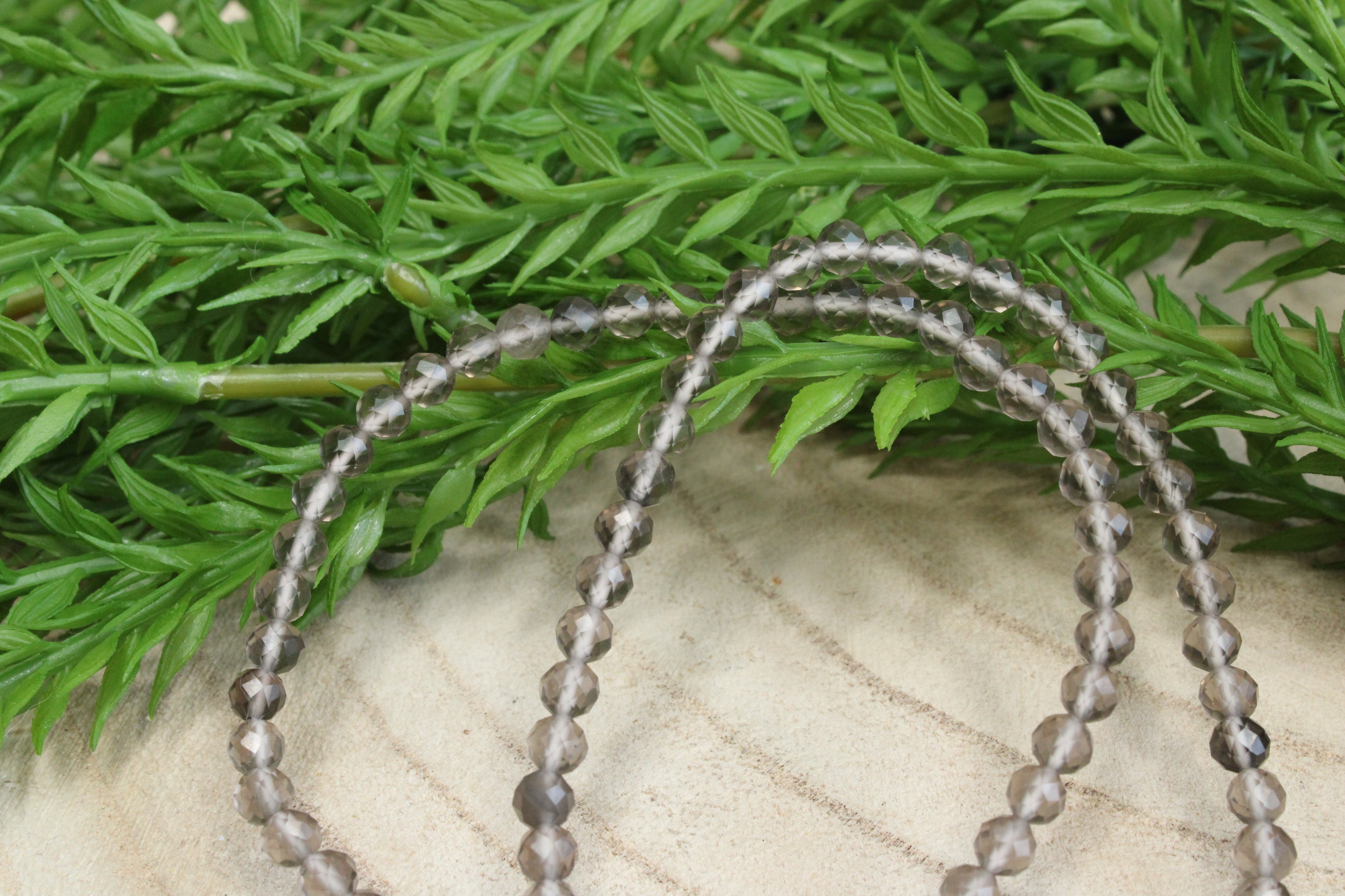 Rookkwarts facet geslepen armband