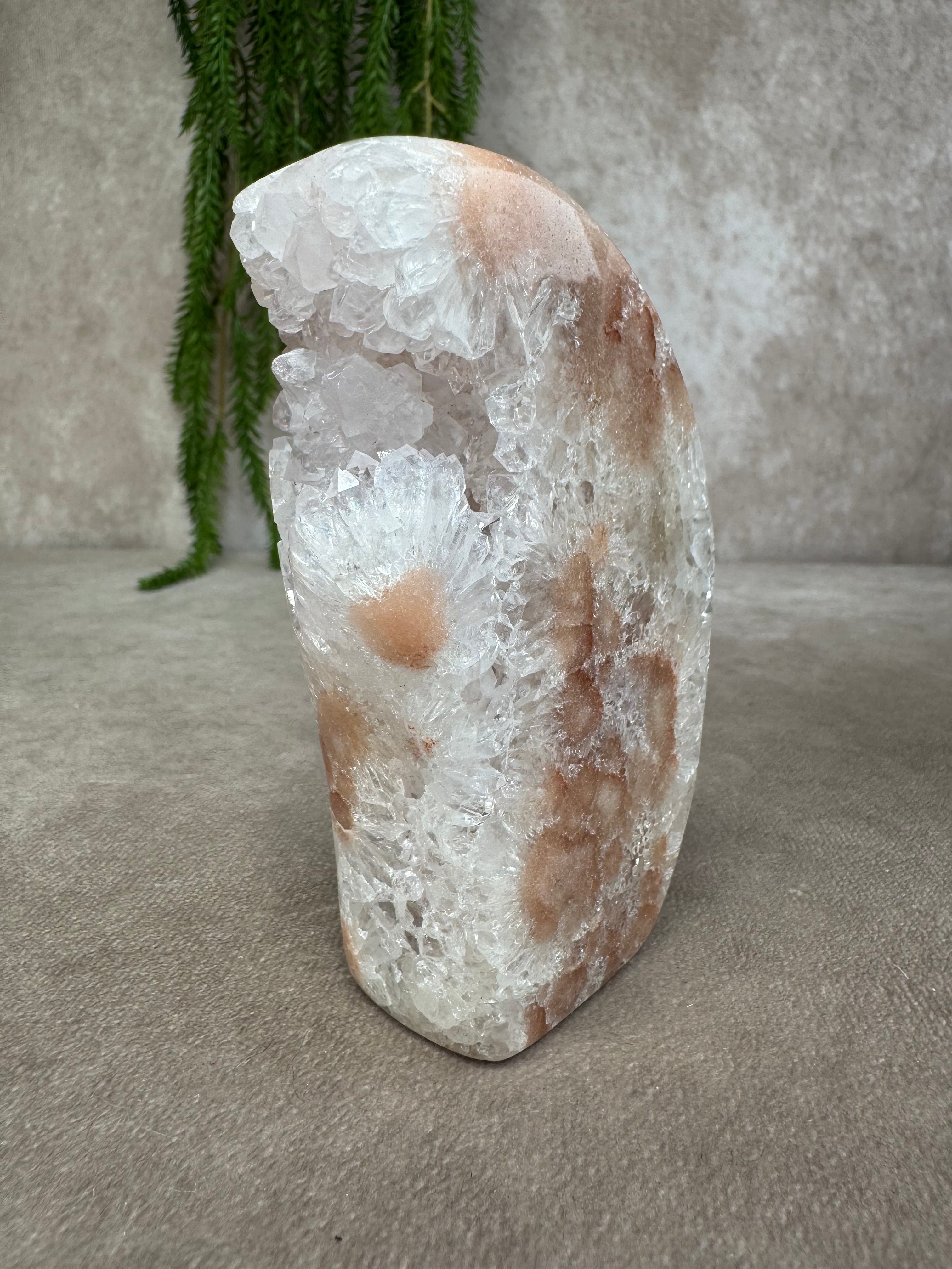 Free form roze amethist #1676