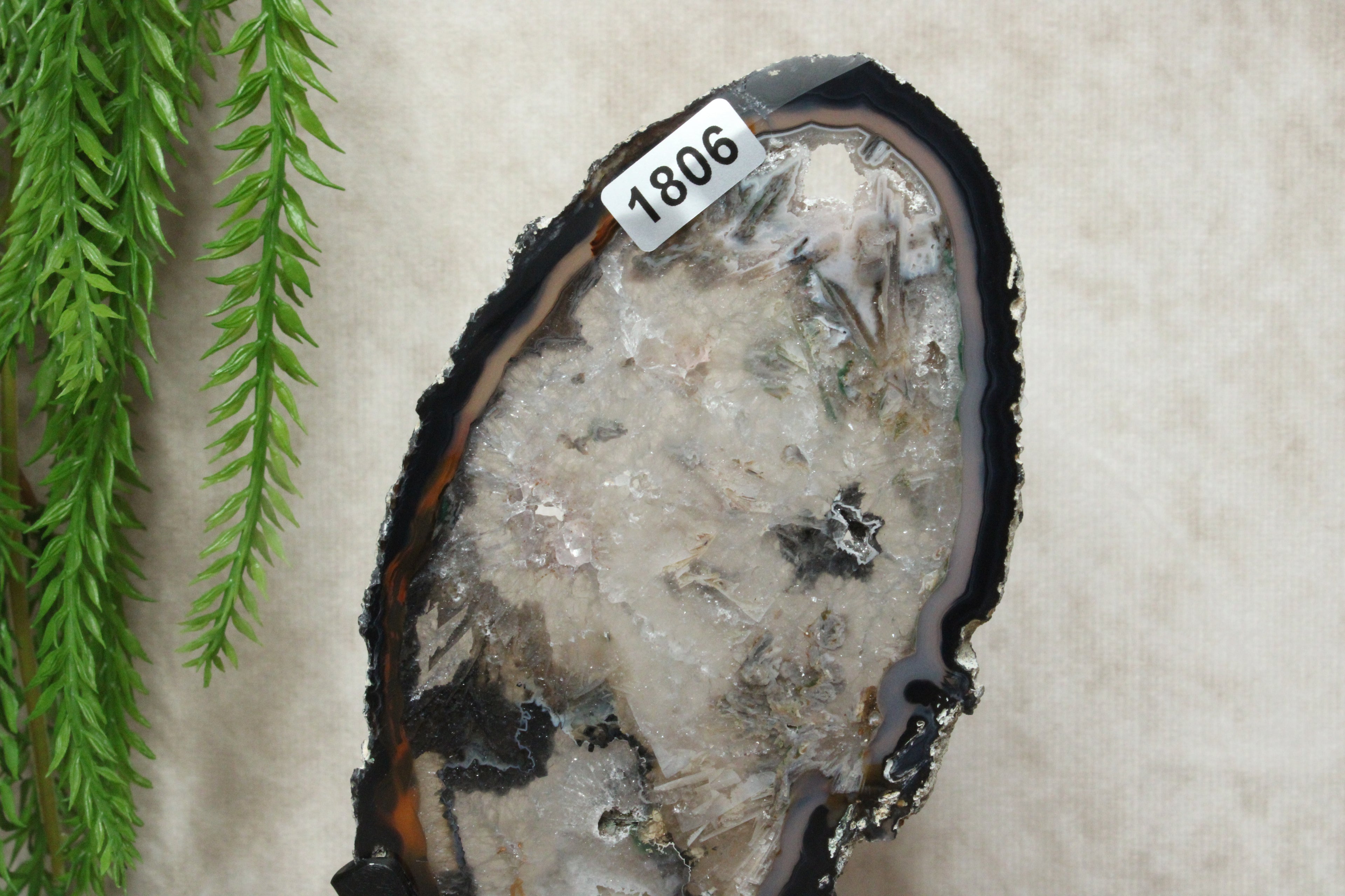 Agaat schijf op luxe standaard #1806