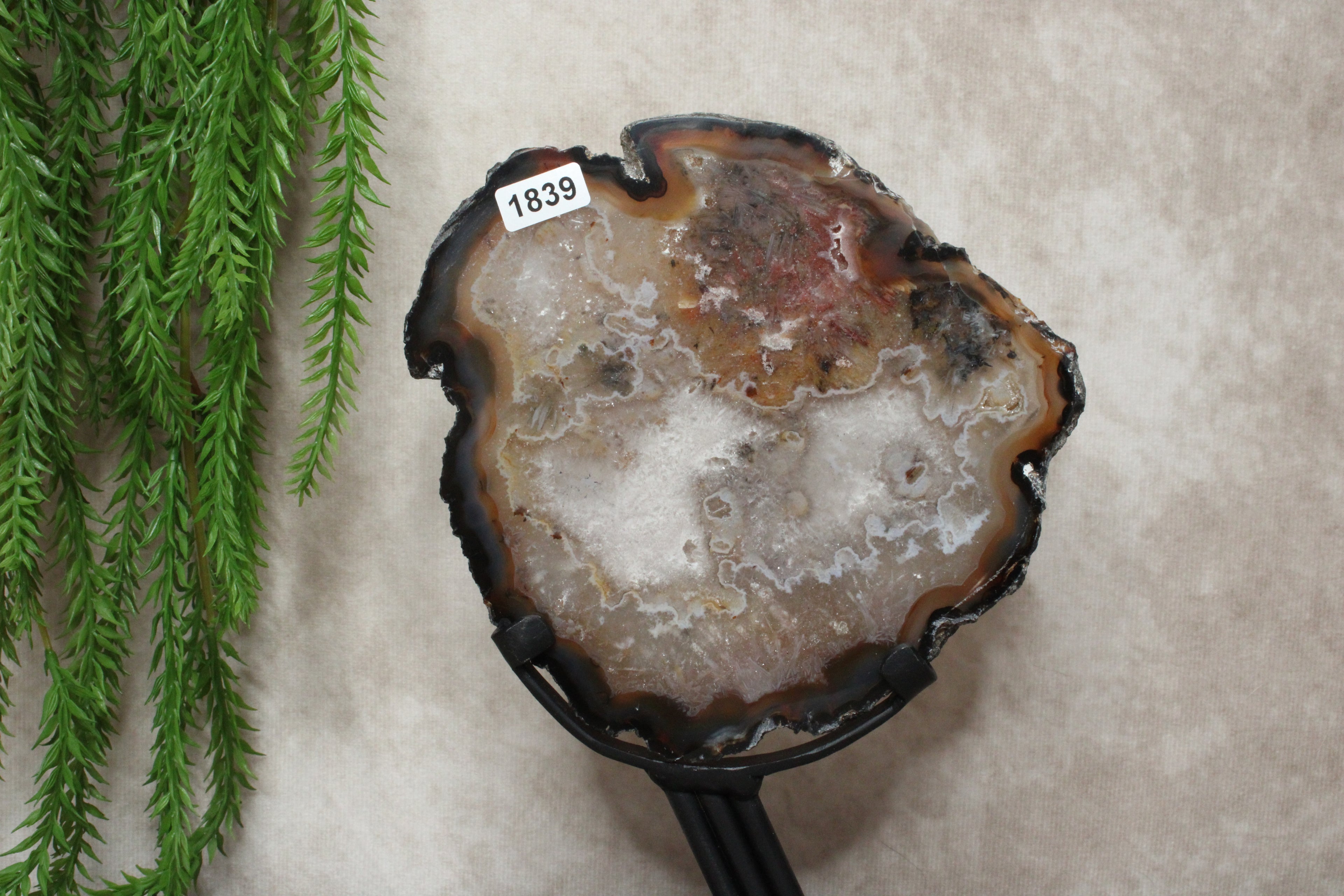 Agaat schijf op luxe standaard #1839
