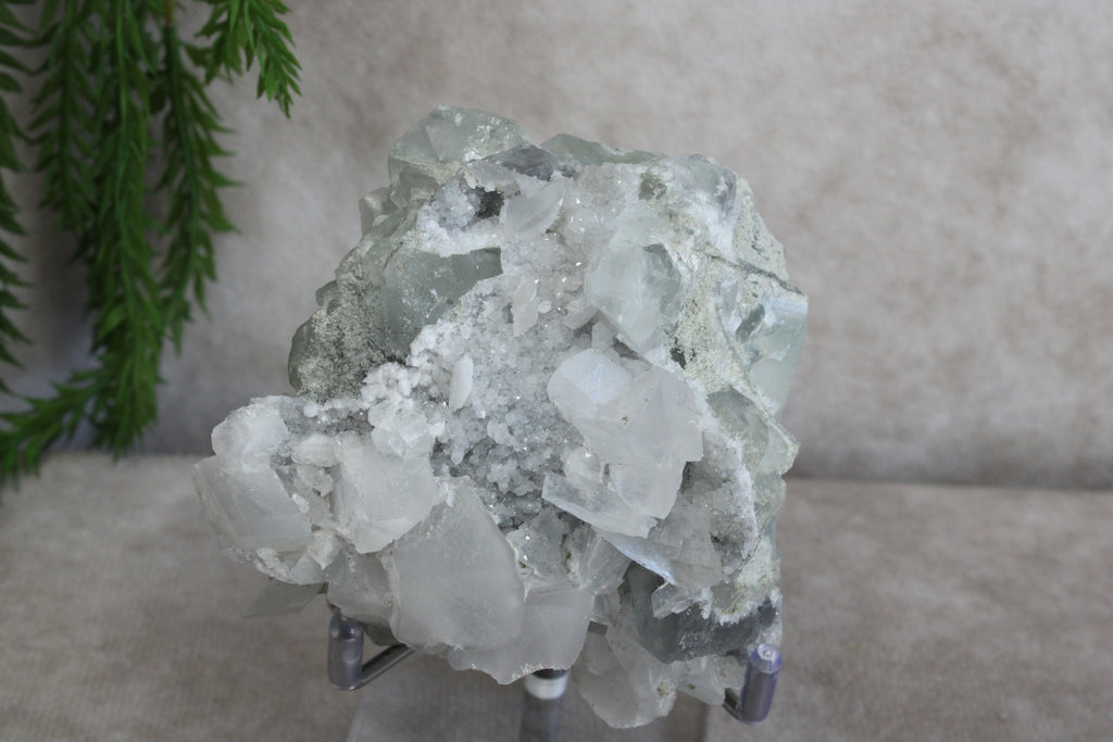 Fluoriet met kwarts cluster