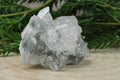 Cluster van blauwe chalcedoon, kwarts en apofylliet #2