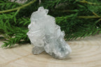 Cluster van blauwe chalcedoon, kwarts en apofylliet #2