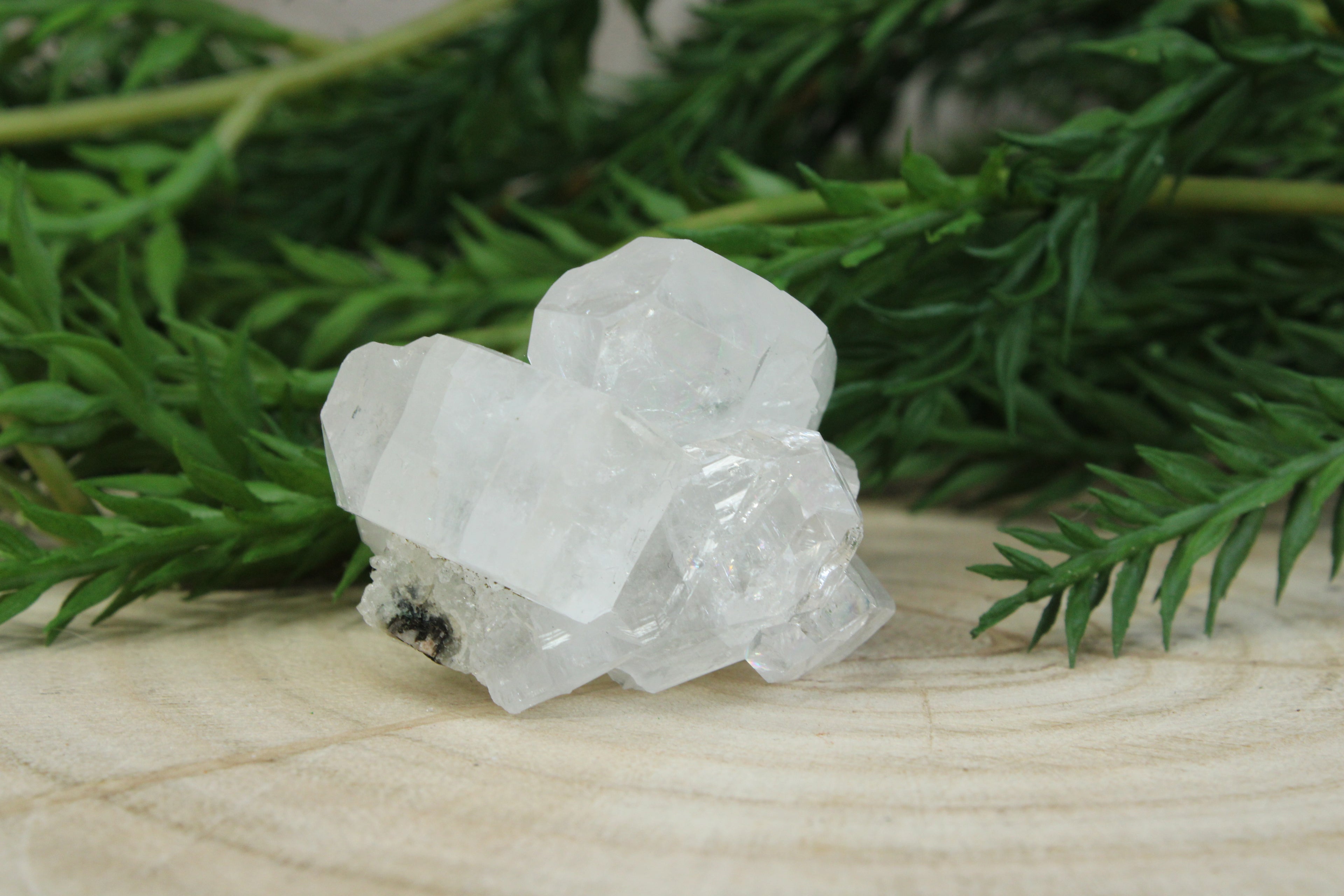 Cluster van blauwe chalcedoon, kwarts en apofylliet #4