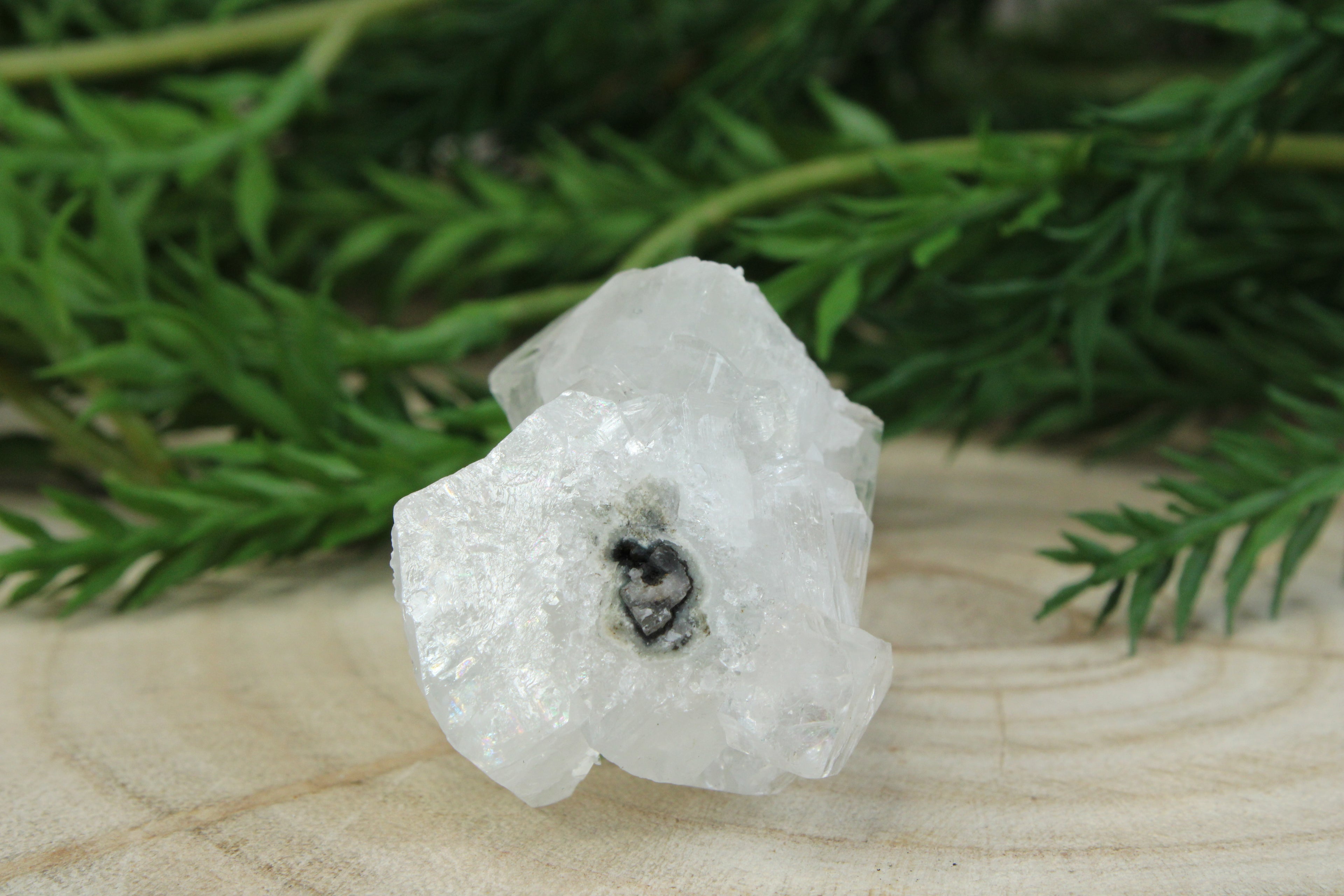 Cluster van blauwe chalcedoon, kwarts en apofylliet #4