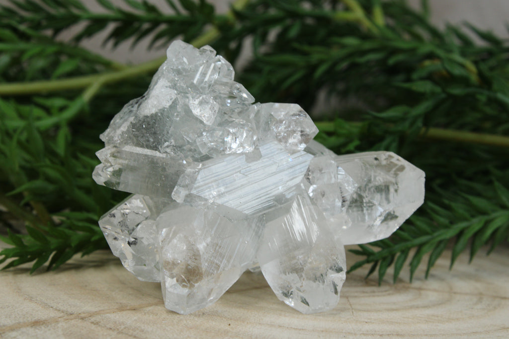 Chalcedoon, kwarts en apofylliet  cluster #91
