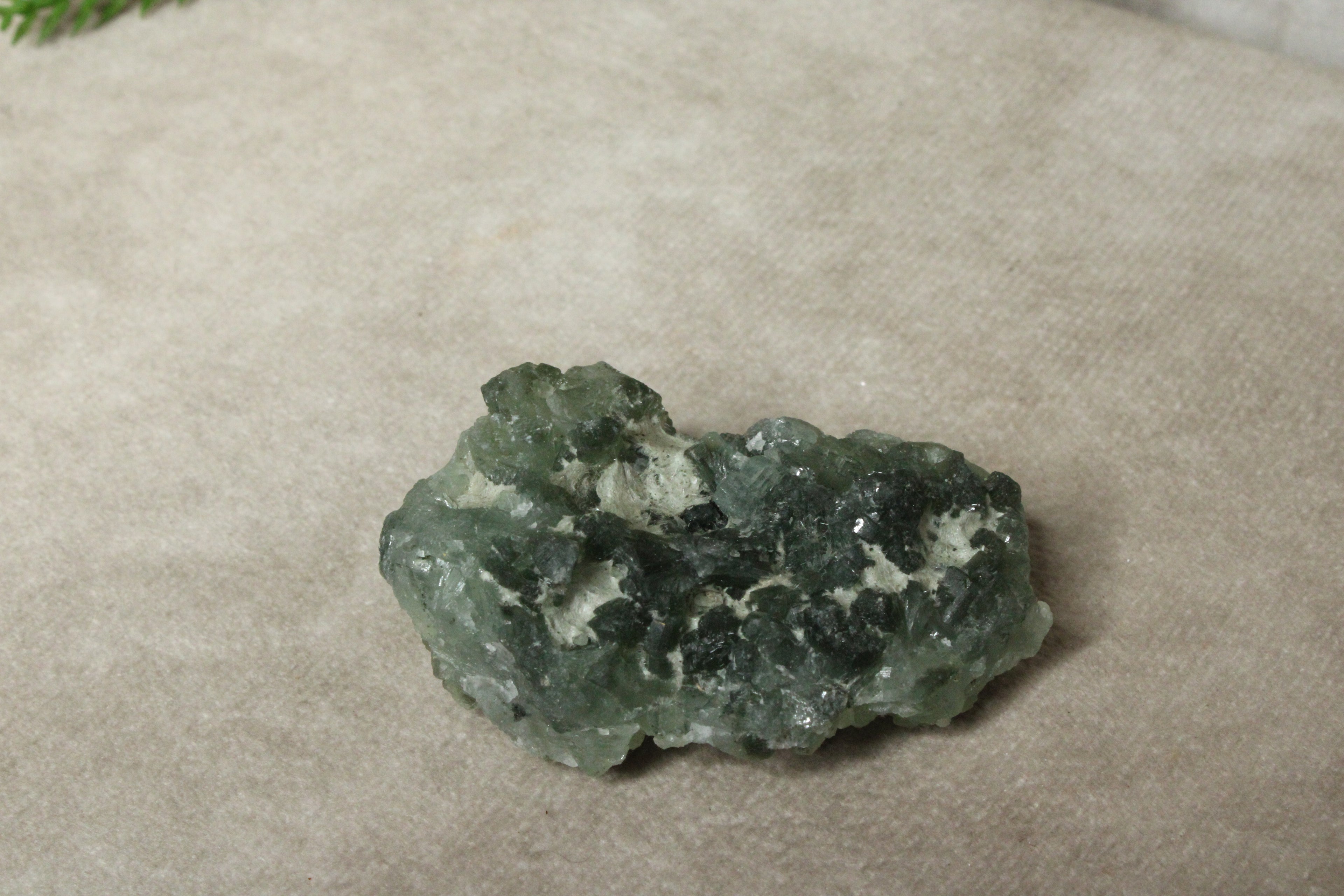 Prehniet cluster #46