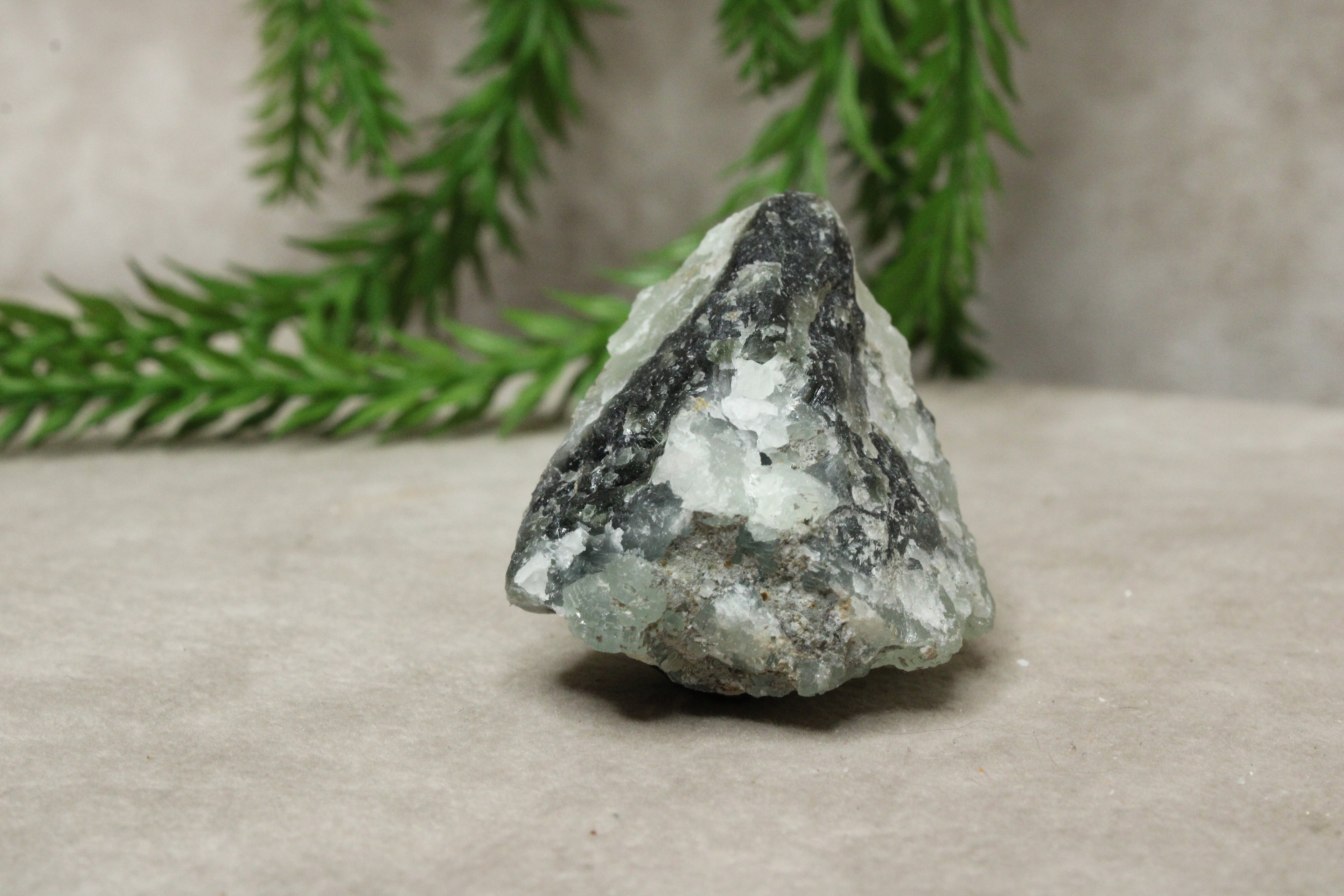 Prehniet cluster #53