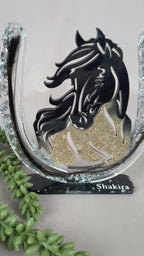 Epoxy hoefijzer met paarden hoofd